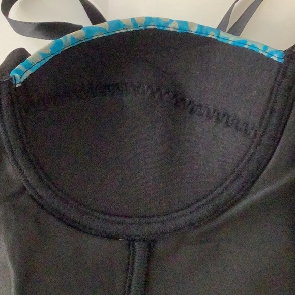 Vintage teal and black underwire padded cups with lace up corset & accessories - Picture 7 of 10